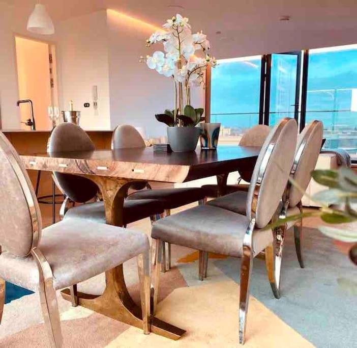 Large 3 Bed 3 Bathrooms Penthouse With Terrace And City Views In London Exterior foto